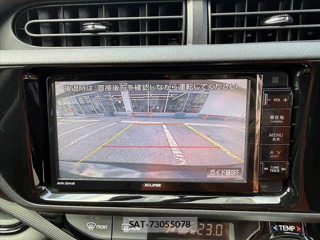 Toyota AQUA 2015-09 8313004-3