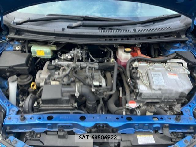 Toyota AQUA 2015-08 8313033-14