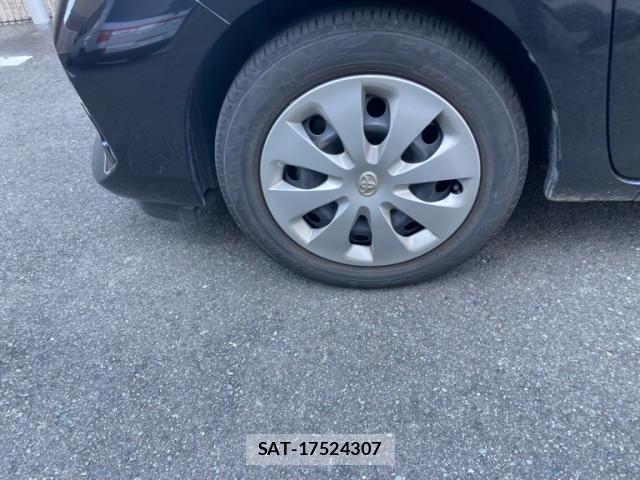 Toyota AQUA 2014-07 8313034-7