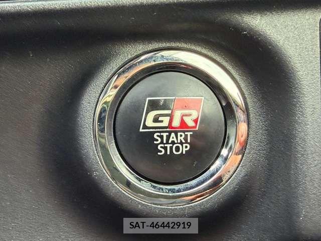 Toyota AQUA 2020-05 8312958-9
