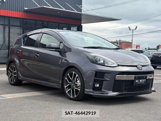 Toyota AQUA 2020-05 8312958-17