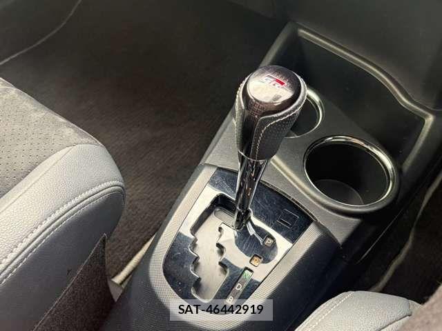 Toyota AQUA 2020-05 8312958-7