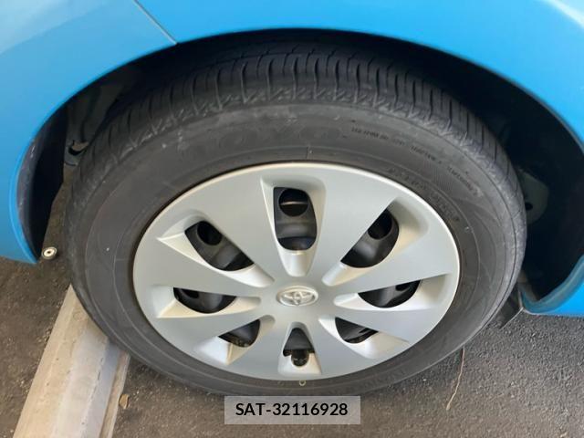 Toyota AQUA 2014-03 8313026-10