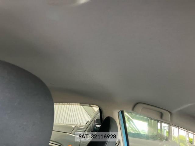 Toyota AQUA 2014-03 8313026-19