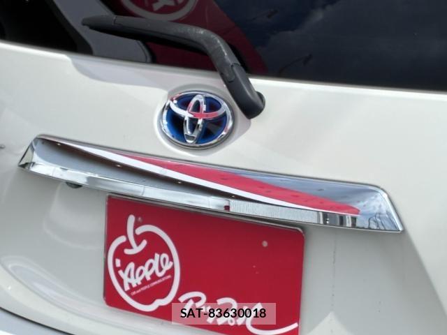 Toyota AQUA 2018-08 8312991-25