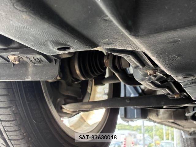 Toyota AQUA 2018-08 8312991-28