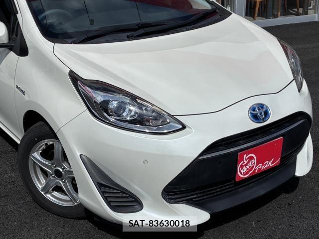 Toyota AQUA 2018-08 8312991-8