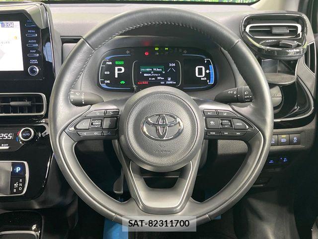 Toyota AQUA 2021-07 8312979-10