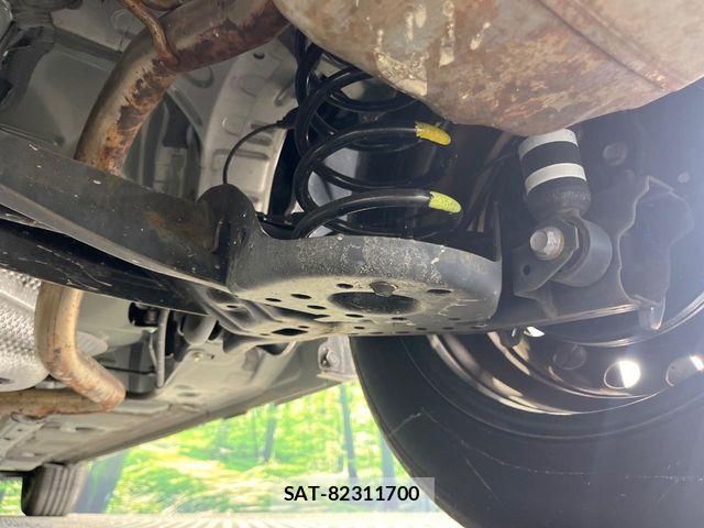 Toyota AQUA 2021-07 8312979-19