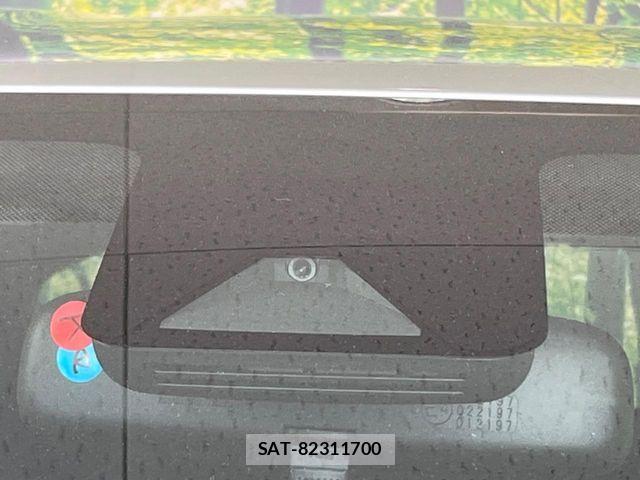 Toyota AQUA 2021-07 8312979-2
