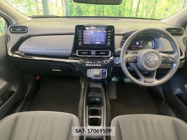 Toyota AQUA 2023-07 8312952-2