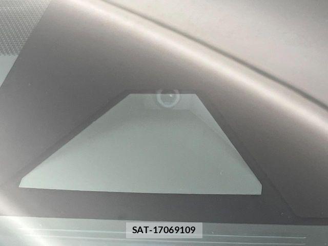 Toyota AQUA 2023-07 8312952-5