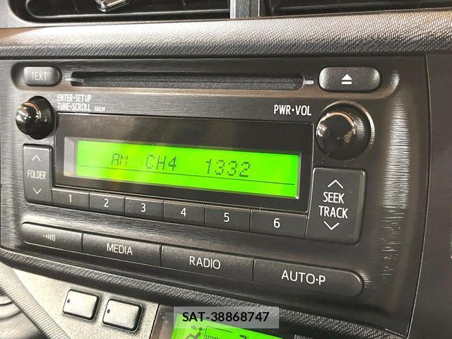 Toyota AQUA 2012-07 8313001-6