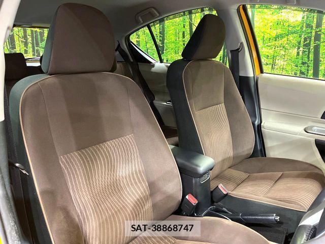 Toyota AQUA 2012-07 8313001-8