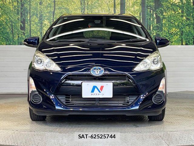 Toyota AQUA 2017-04 8334813-13