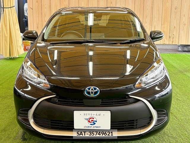 Toyota AQUA 2024-06 8334790-12