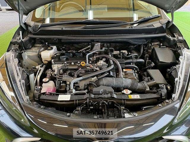 Toyota AQUA 2024-06 8334790-17