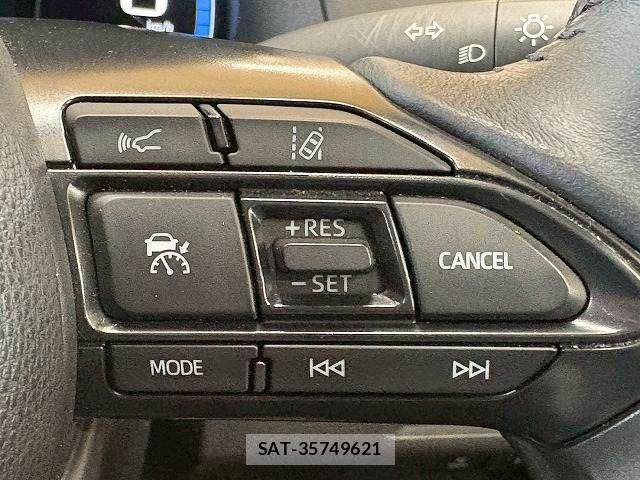 Toyota AQUA 2024-06 8334790-5
