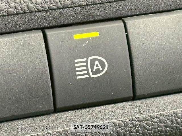 Toyota AQUA 2024-06 8334790-6