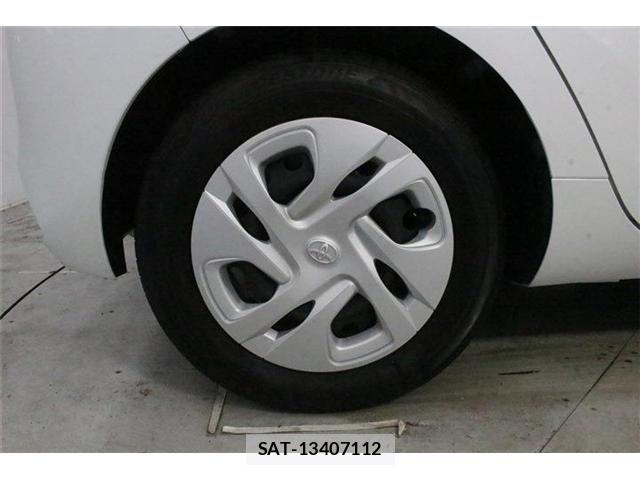 Toyota AQUA 2026-01 8334766-23