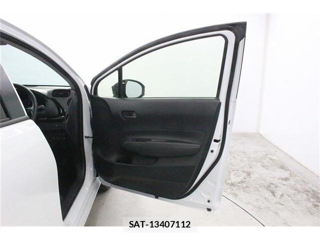Toyota AQUA 2026-01 8334766-27