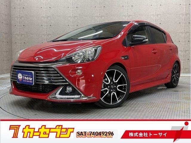 Toyota AQUA 2014-01 8334831-0