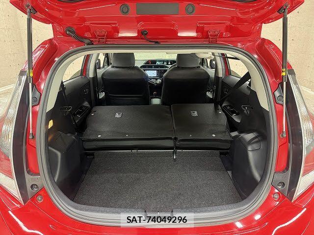 Toyota AQUA 2014-01 8334831-9