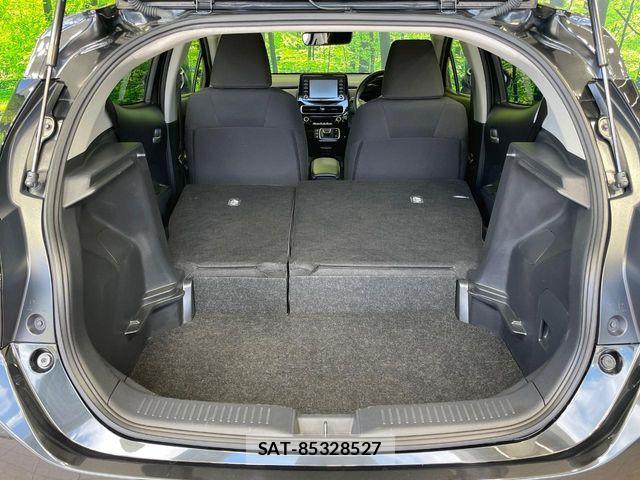 Toyota AQUA 2024-06 8334770-10