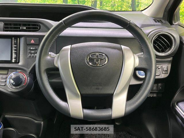 Toyota AQUA 2014-03 8334823-10