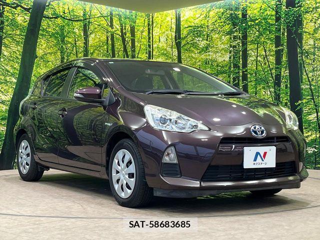 Toyota AQUA 2014-03 8334823-15