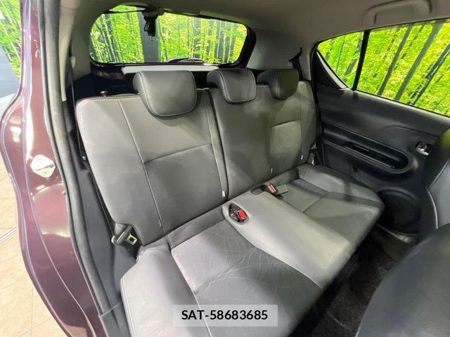 Toyota AQUA 2014-03 8334823-8