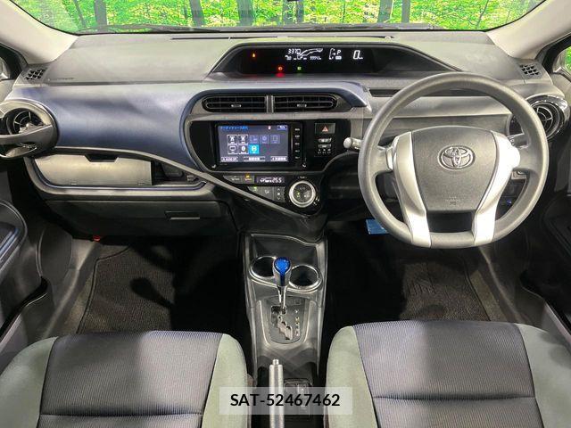 Toyota AQUA 2015-10 8334826-1