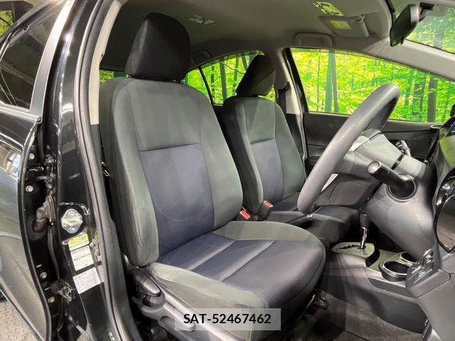 Toyota AQUA 2015-10 8334826-7