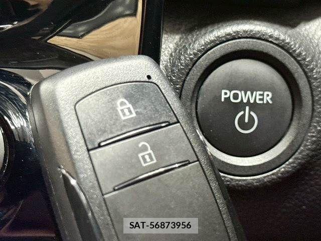 Toyota AQUA 2024-06 8334786-9