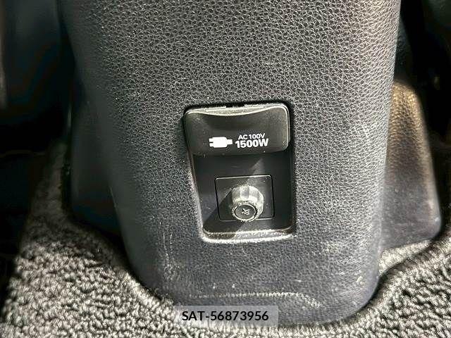 Toyota AQUA 2024-06 8334786-7