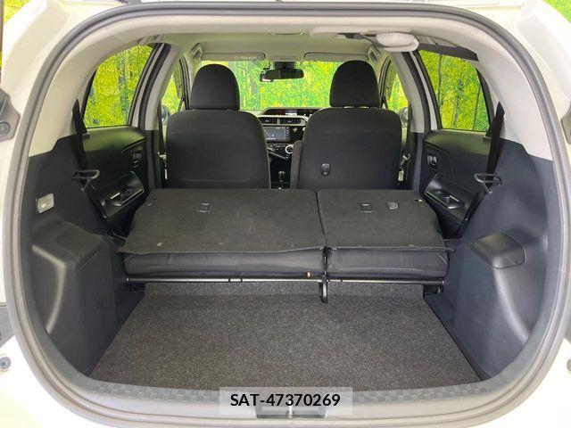 Toyota AQUA 2019-11 8334791-11