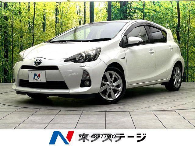 Toyota AQUA 2012-10 8334827-0