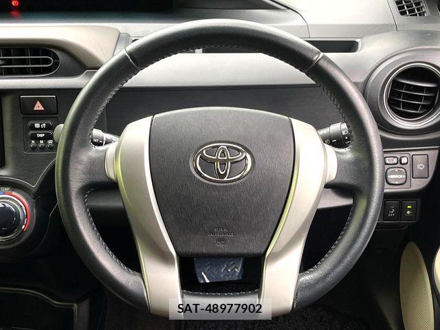 Toyota AQUA 2012-10 8334827-10