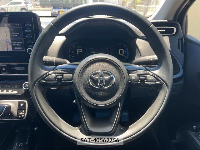 Toyota AQUA 2024-06 8334773-11