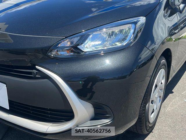 Toyota AQUA 2024-06 8334773-12