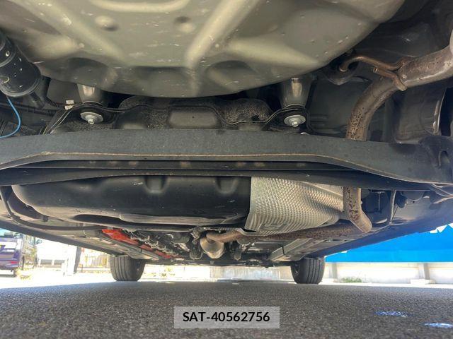 Toyota AQUA 2024-06 8334773-19