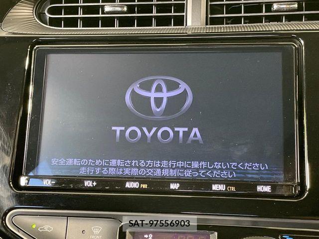 Toyota AQUA 2019-06 8334794-3