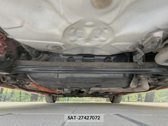 Toyota AQUA 2015-01 8334833-18