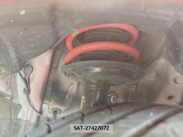 Toyota AQUA 2015-01 8334833-19