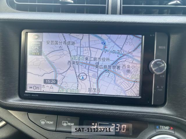Toyota AQUA 2013-08 8334850-23