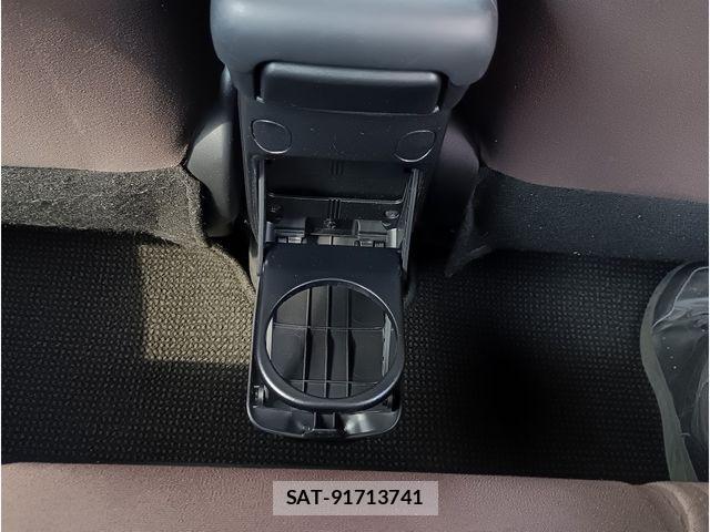 Toyota AQUA 2013-03 8334832-20