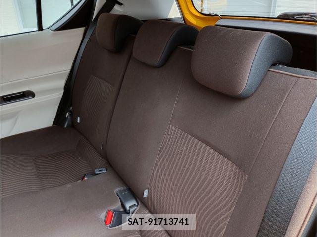 Toyota AQUA 2013-03 8334832-21