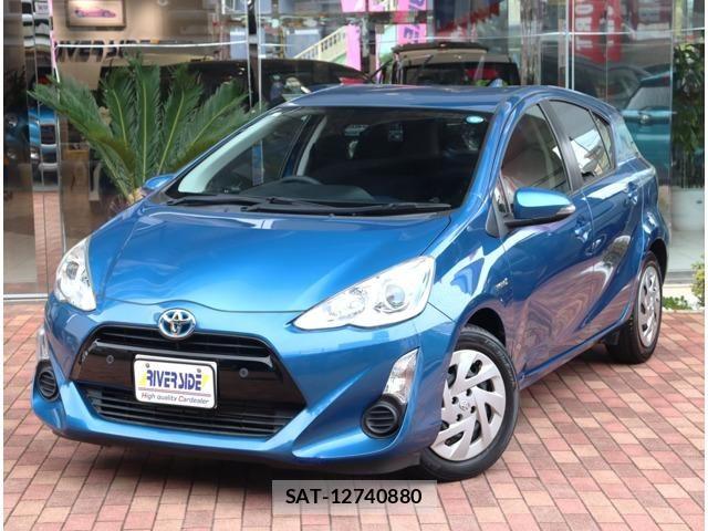 Toyota AQUA 2017-03 8334807-0