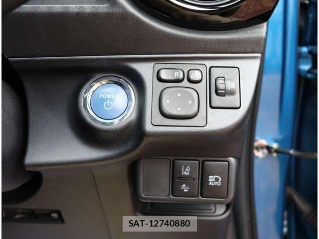 Toyota AQUA 2017-03 8334807-16