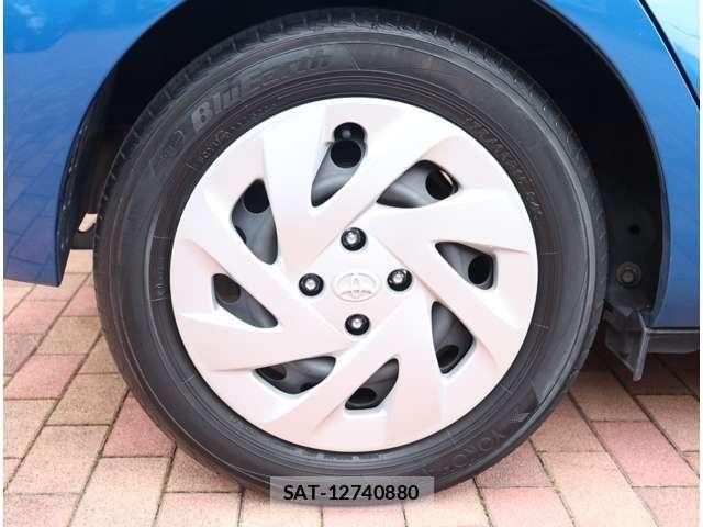 Toyota AQUA 2017-03 8334807-19